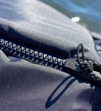 Ladda bilden i Gallerivisaren, Plastic Zipper L